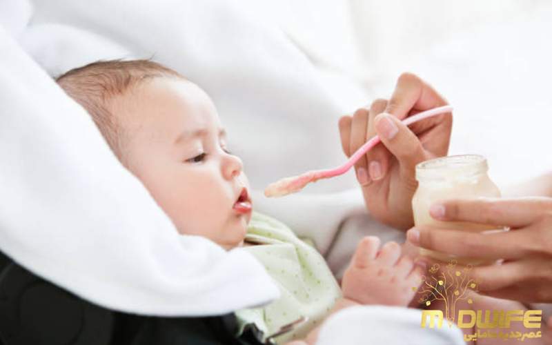 مراقبت بعد از عمل انسداد روده نوزاد (Neonatal Intestinal Obstruction) 6 غذا نوزاد انسداد روده